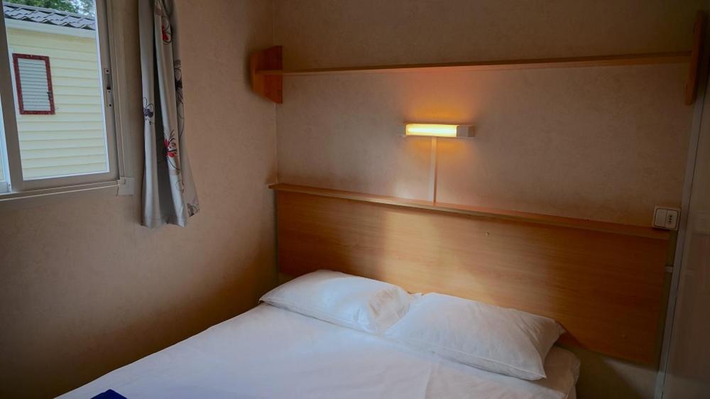 Les Pins De La Coubre Hotel Les Mathes Szoba fotó